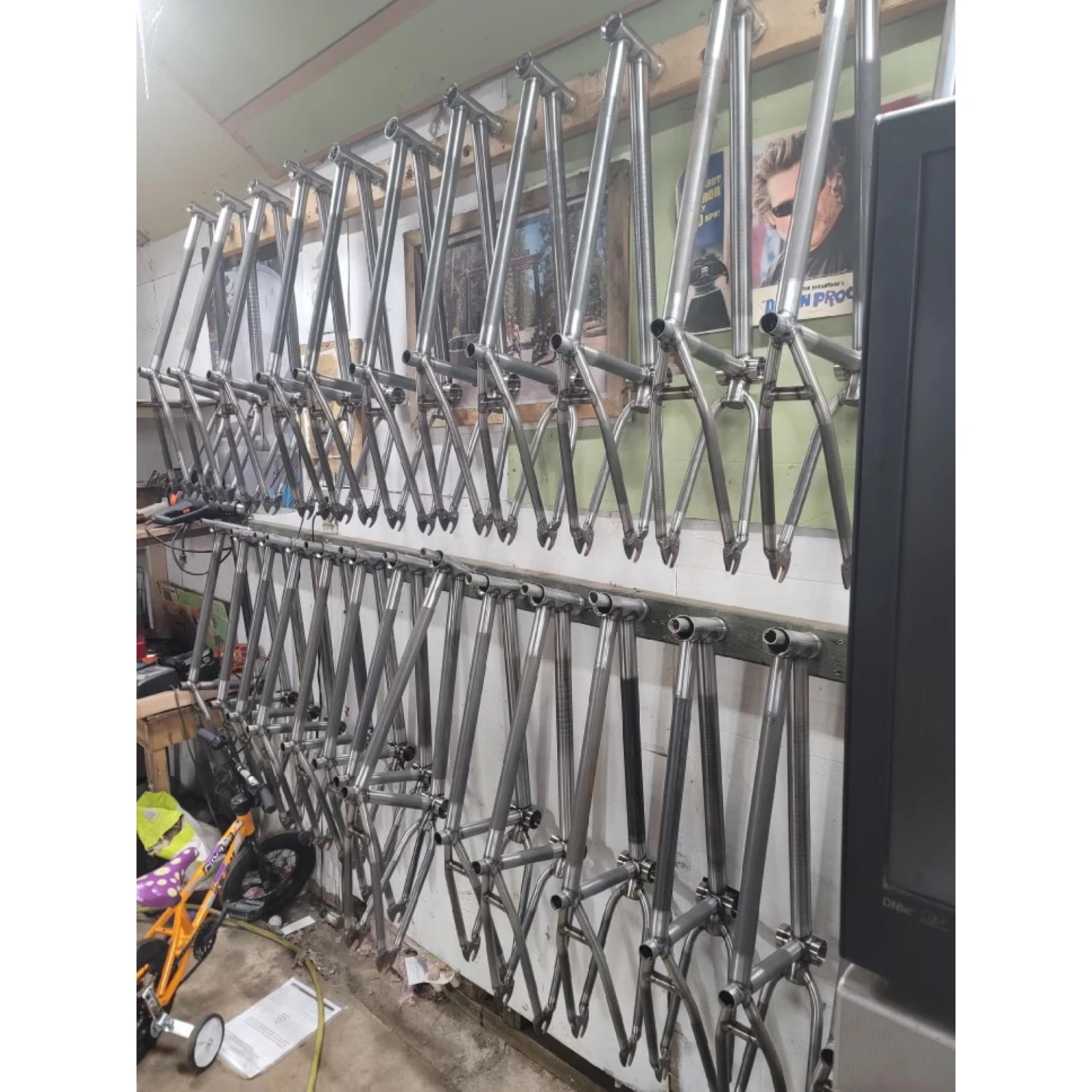 Animal Red Eye Frame **PREORDER** 3 Animal Red Eye Frame **PREORDER** - Image 3