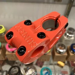 Sunday Freeze TL Stem -Bicycle Equipment Store CC1B1B2E 3B8C 47FD A455 0981B94D1CA4