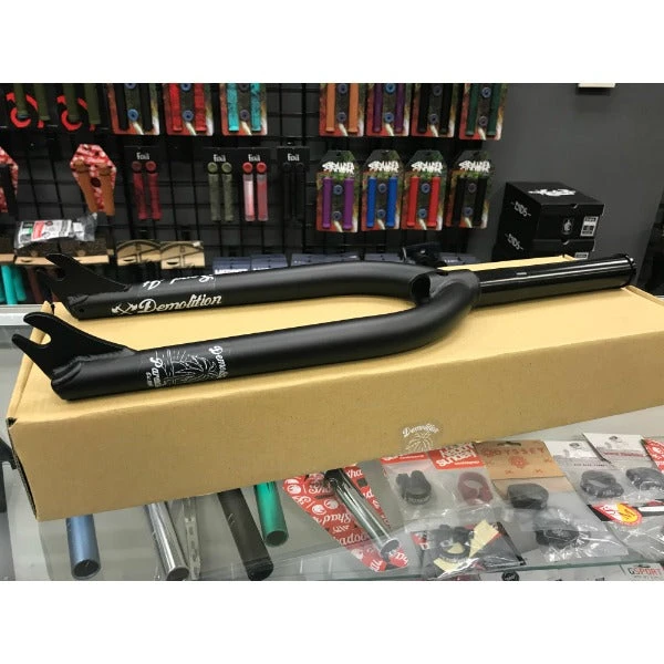 Demolition Paradise Fork 2 Demolition Paradise Fork - Image 2