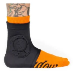 Bicycle Equipment Store -Bicycle Equipment Store Shadow Invisalite ANkle Guard 1